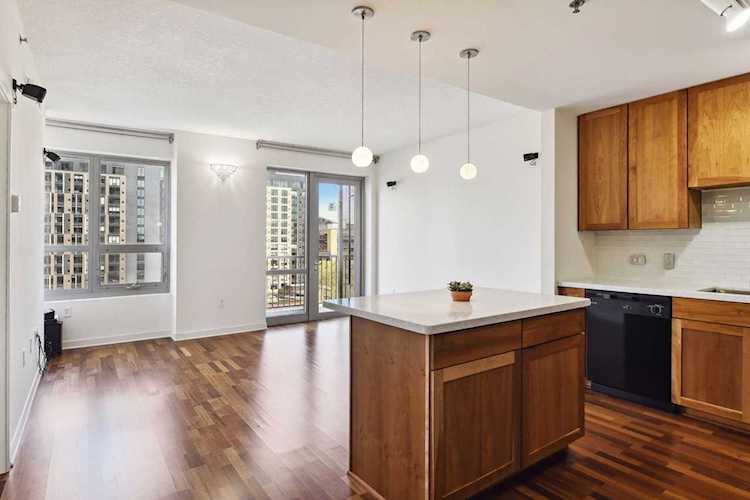 929 Portland Avenue #703 Minneapolis, MN 55404