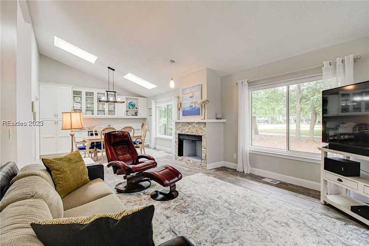41 Wax Myrtle Ct Hilton Head Island, SC 29926 | MLS 435443 Photo 1