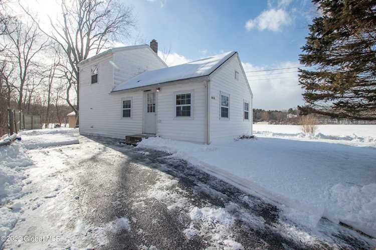 4218 Becker Rd Altamont, NY 12009 | MLS 202210886 Photo 1