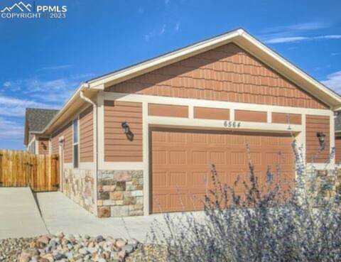 Homes in Colorado Springs Photo 1
