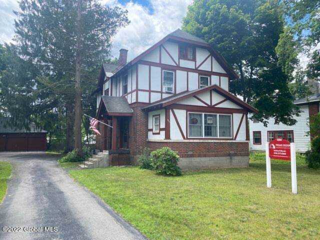 1584 Union St Schenectady, NY 12309 | MLS 202225359 Photo 1