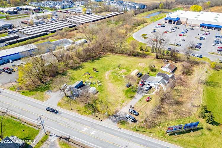 75-77 Freemans Bridge Rd Schenectady, NY 12302 | MLS 202216888 Photo 1
