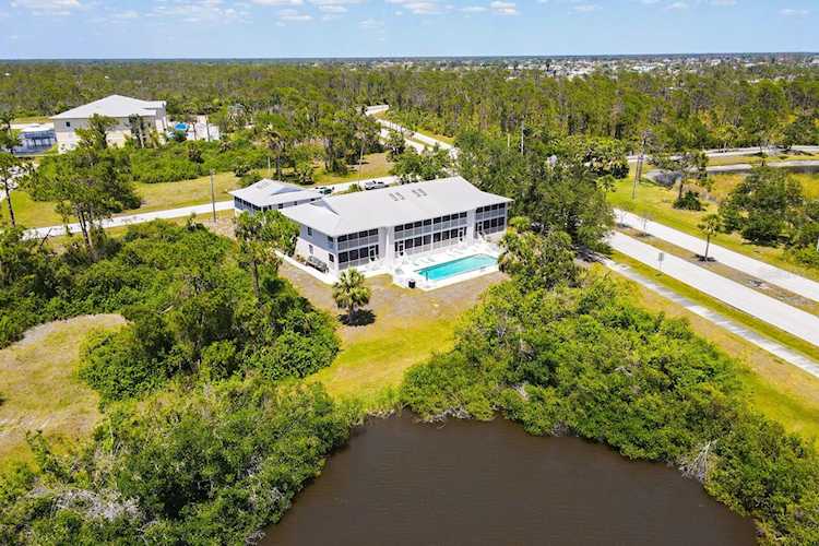 101 Normandy WAY #103 Rotonda West, FL 33947