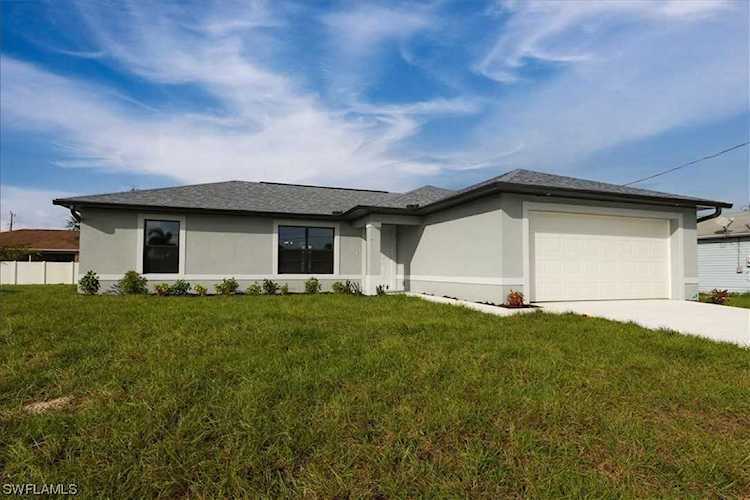 2223 NW 5th St Cape Coral, FL 33993 | MLS 223035433 Photo 1