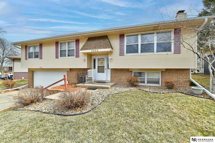 3802 Joann Ave Bellevue, NE 68123 | MLS 22306311 Photo 1