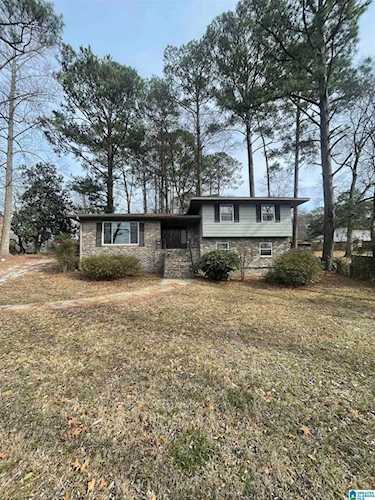 2461 Rocky Ridge Road Vestavia Hills, AL 35243