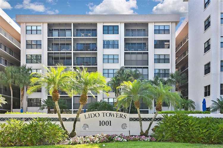 1001 Benjamin Franklin Dr #303 Sarasota, FL 34236