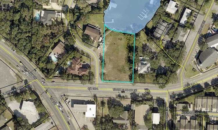 6 Yacht Club Dr Fort Walton Beach, FL 32548