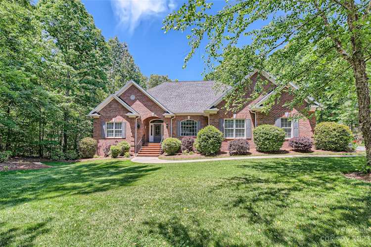 404 Foxglove Ln Indian Trail NC 28079 | MLS #4025701 | Hendrix Properties Photo 1