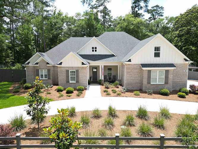 415 Live Oak Plantation Dr Tallahassee, FL 32312