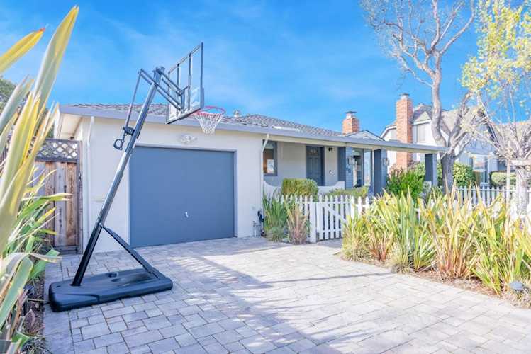 601 Poinsettia Ave SAN MATEO, CA 94403