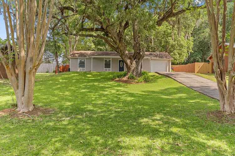 8085 Talley Ann Dr Tallahassee, FL 32311 in Woodrun East Photo 1