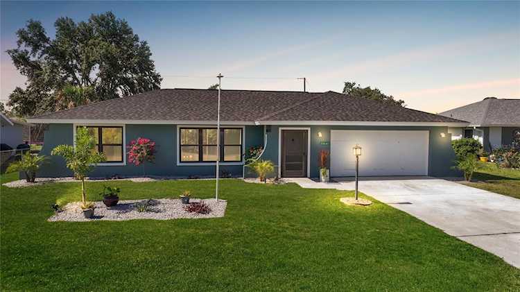 22387 Delhi Ave Port Charlotte, FL 33952