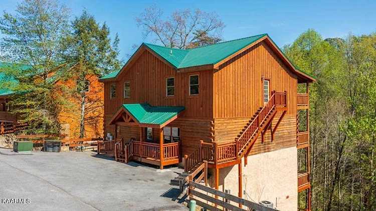 4359 Forest Ridge Way Pigeon Forge, TN 37862