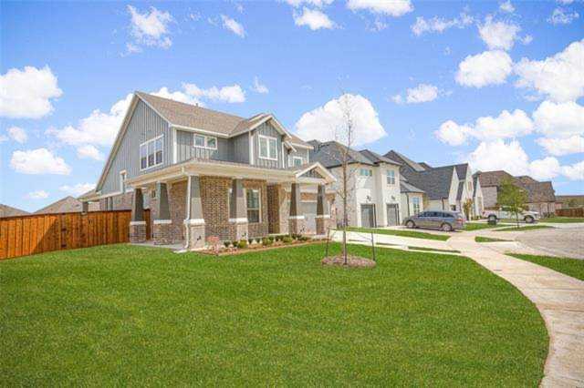 2225 Drake Street Aledo, TX 76008
