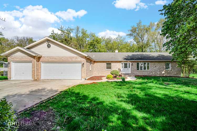 10109 Park Place Algonquin, IL 60102 | MLS 11779622 Photo 1