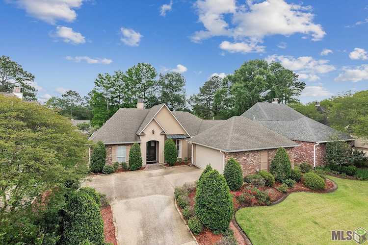 734 Highland Knoll Ct Baton Rouge, LA 70810