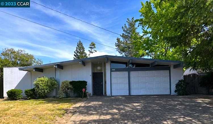 4022 Salem St Concord, CA 94521