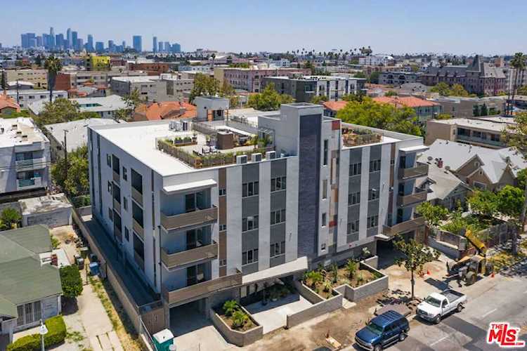 820 S Wilton Place #304 Los Angeles, CA 90005