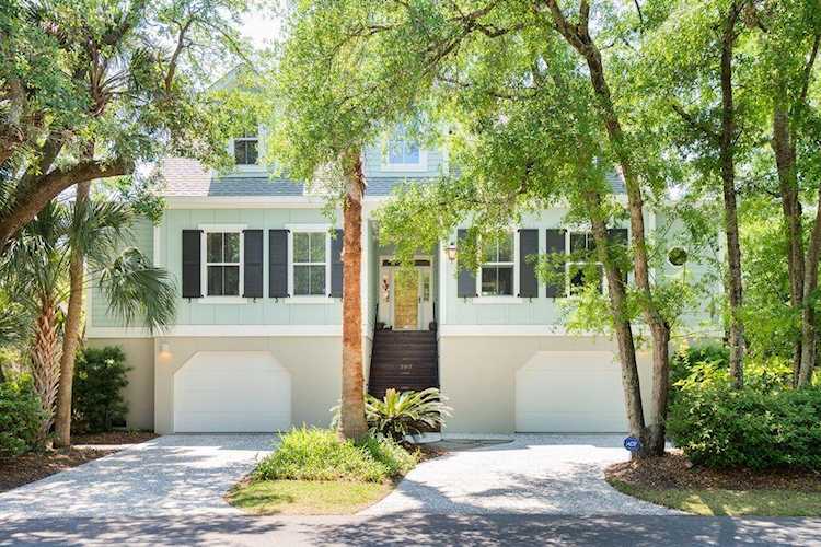 202 W Indian Ave Folly Beach, SC 29439