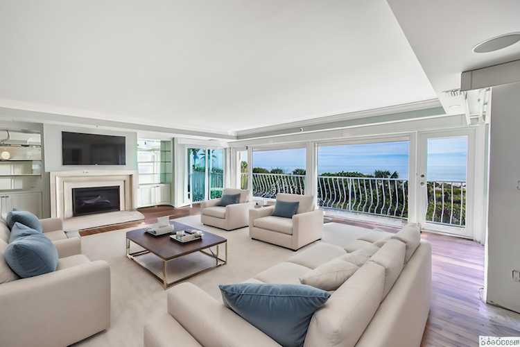 1715 Middle Gulf Dr #2 Sanibel, FL 33957