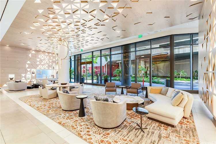 987 Queen Street #1215 Honolulu, HI 96814