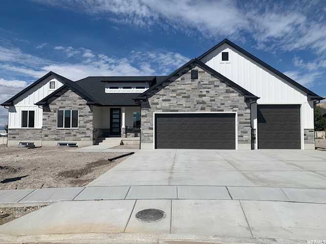 3103 N 1200 W Pleasant View, UT 84414