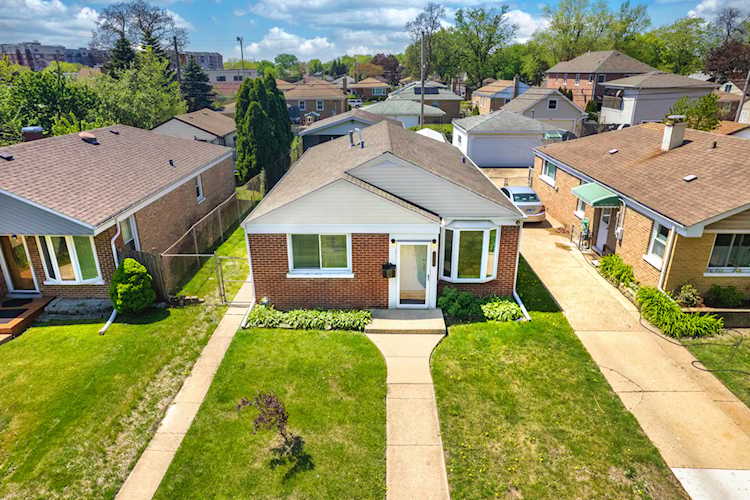 3228 Washington St Franklin Park, IL 60131 | MLS 11780334 Photo 1