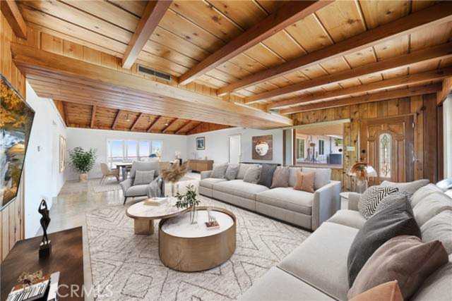 14867 Eastvale Road Poway, CA 92064