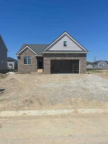 13181 Savannah Bruce, MI 48065