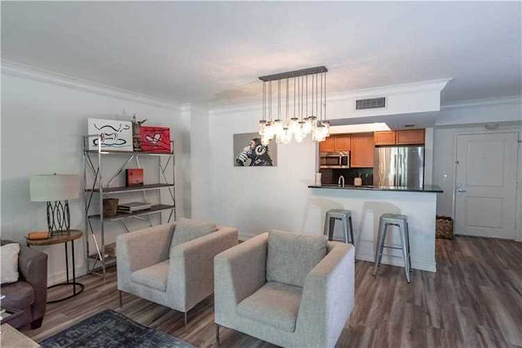99 SE Mizner Blvd #614 Boca Raton, FL 33432