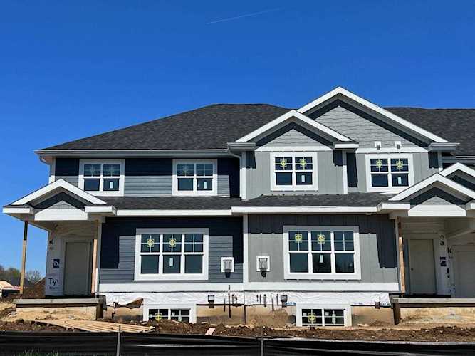 4623 Bellflower Dr Deforest, WI 53532