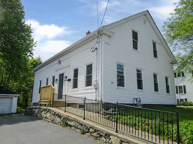 97 S Main St Uxbridge, MA 01569