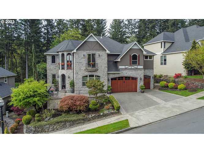 822 NW 35th AVE Camas, WA 98607