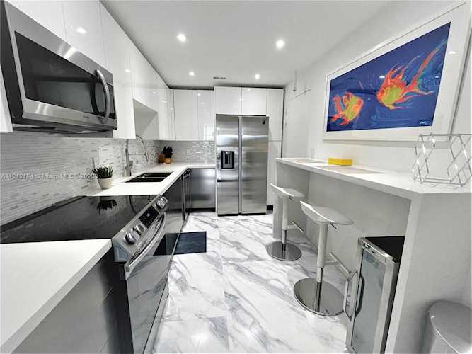 3801 S Ocean Dr #6F Hollywood, FL 33019