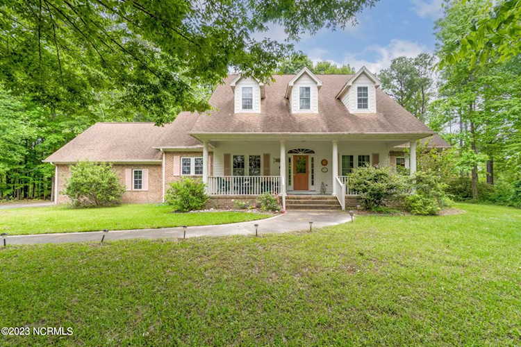 109 Franks Creek Circle Hertford, NC 27944