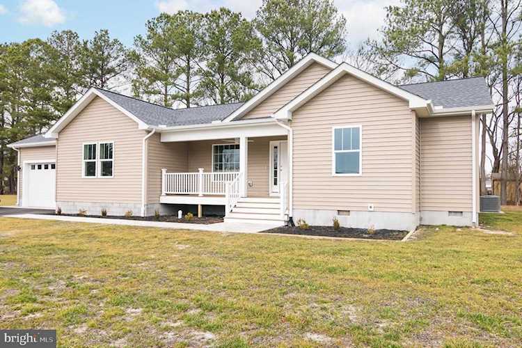 133 Hollywood Dr Ocean View, DE 19970