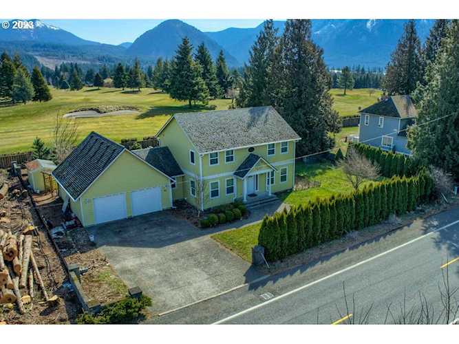 422 Smith Beckon RD Carson, WA 98610