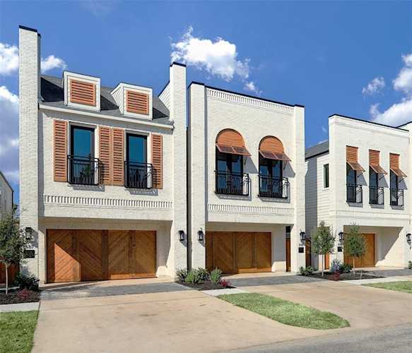 519 - A W 27th St Houston, TX 77008