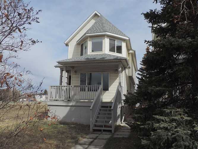 4311 17 Ave NW Calgary, AB T3B 0N5