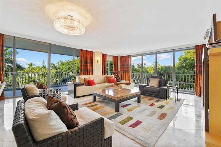10155 Collins Ave #310 Bal Harbour, FL 33154