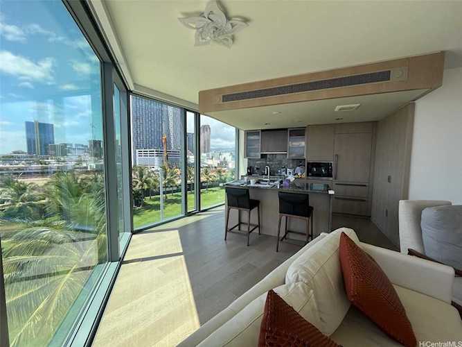 1000 Auahi Street #401 Honolulu, HI 96814