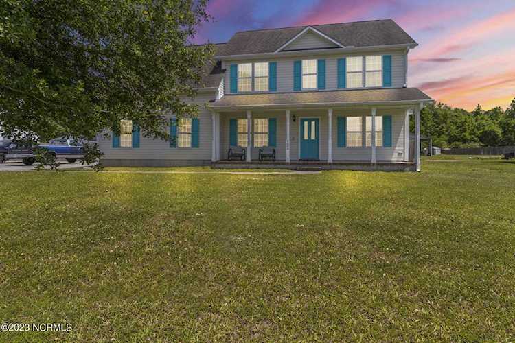 722 Francktown Road Richlands, NC 28574