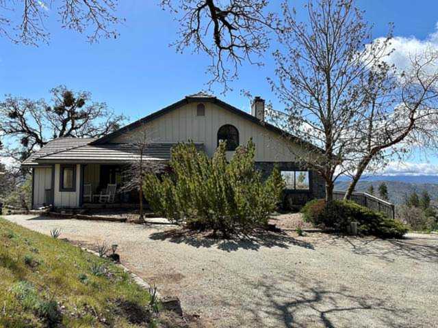 25620 Deertrail Drive Tehachapi, CA 93561 | MLS 23002966 Photo 1