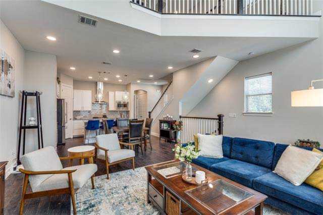5840 Orion Place Dallas, TX 75235