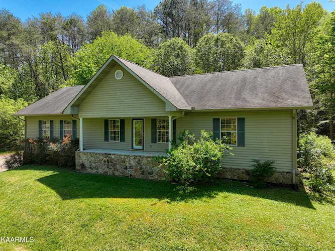 7650 Ocie Dee Way Townsend, TN 37882