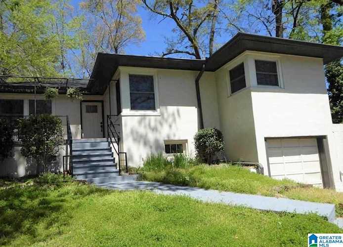 700 Shades Creek Parkway Homewood, AL 35209