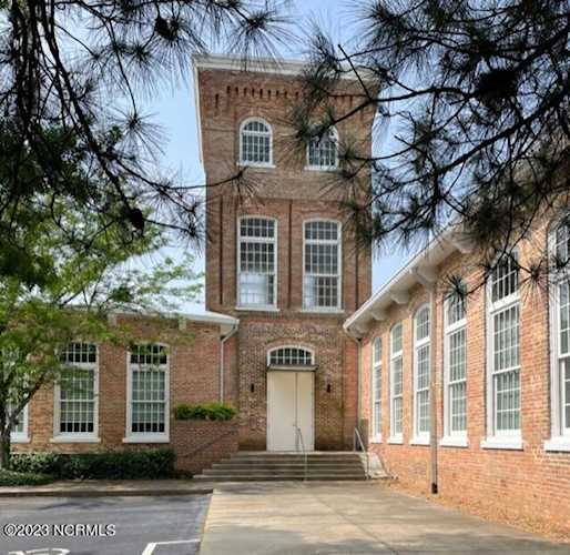 715 Mcmullan Avenue Edenton, NC 27932