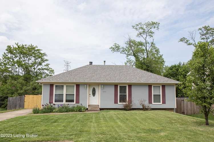 5004 Stony Brook Dr, Louisville, KY 40291 - Nottingham Hills $223,000 Photo 1
