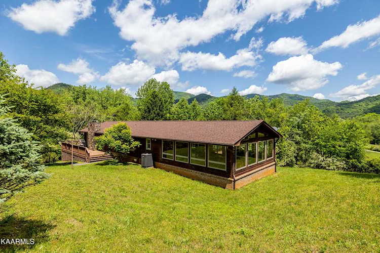 602 Rudd Hollow Rd Townsend, TN 37882